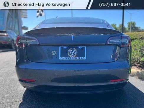 Used 2021 Tesla Model 3 Standard Range Plus RWD image 10