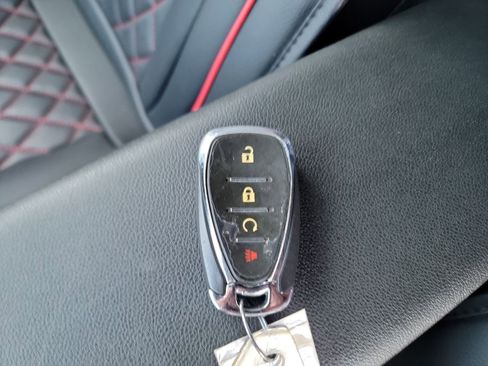 Used 2021 Chevrolet TrailBlazer RS image 23