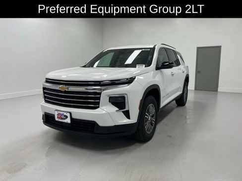 New 2026 Chevrolet Traverse LT AWD/4WD image 4