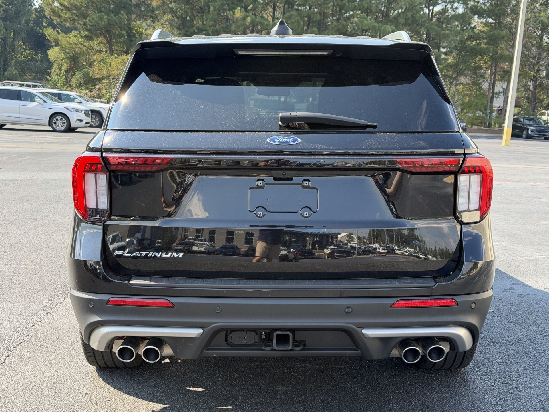 Used 2025 Ford Explorer Platinum w/ Ultimate Package RWD image 15