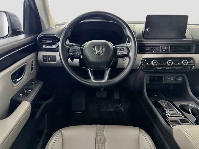 Used 2025 Honda Pilot EX-L image 23