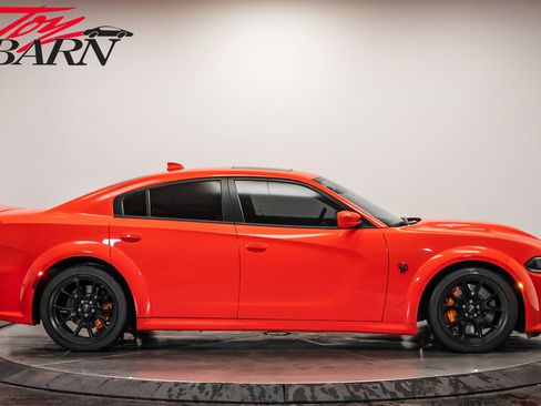 Used 2021 Dodge Charger SRT Hellcat image 6
