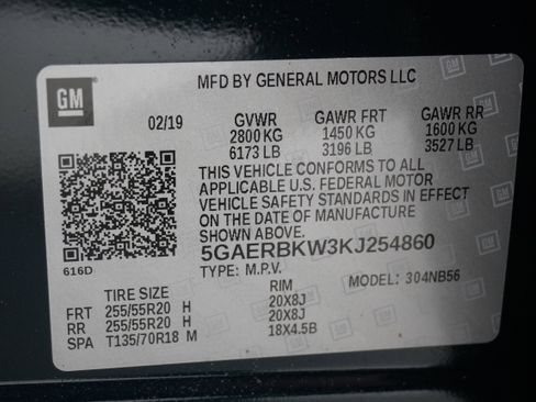 Used 2019 Buick Enclave Essence image 32