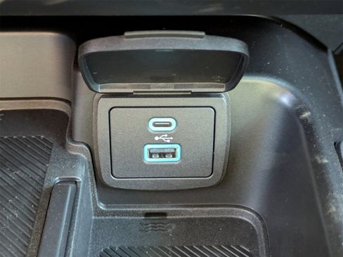 New 2025 Ford Bronco 4-Door image 22