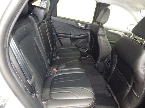 New 2026 Ford Escape Platinum w/ Premium Technology Package image 19