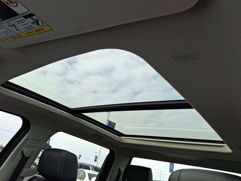 Used 2024 Toyota Tundra Limited image 14