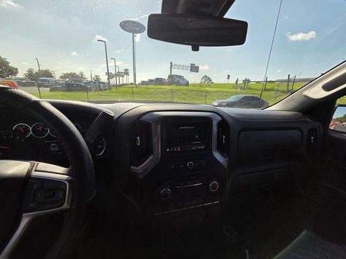Used 2022 Chevrolet Silverado 1500 Custom w/ Safety Confidence Package AWD/4WD image 20