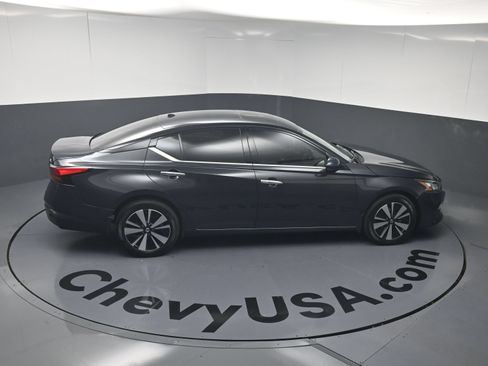 Used 2022 Nissan Altima 2.5 SL AWD/4WD image 34