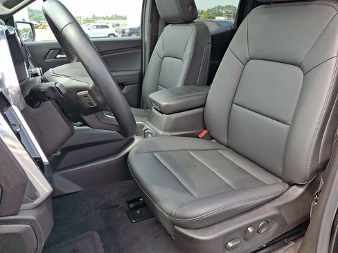 Certified 2025 GMC Canyon Elevation w/ Convenience Package AWD/4WD image 13