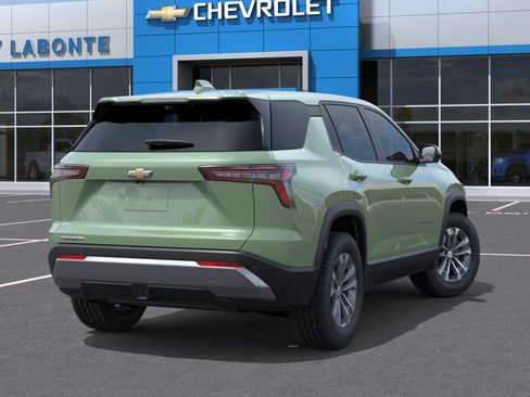 New 2026 Chevrolet Equinox LT w/ Safety and Technology Package FWD image 6