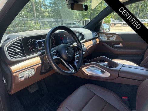 Used 2024 Mercedes-Benz GLE 350 4MATIC image 9