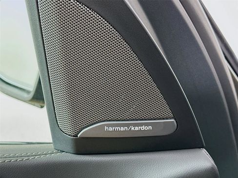 New 2026 BMW X5 xDrive40i w/ M Sport Package image 19