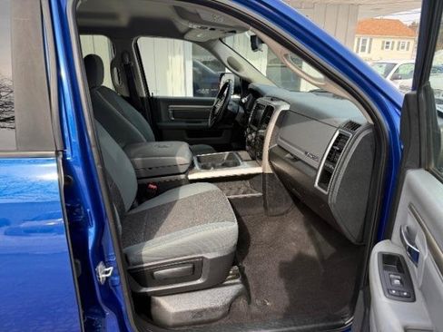 Used 2017 RAM 2500 Big Horn image 12