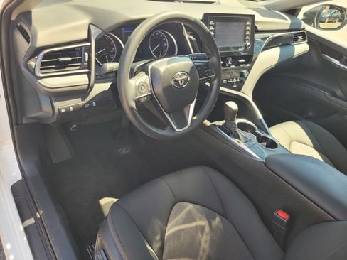 Used 2024 Toyota Camry LE w/ Convenience Package FWD image 9