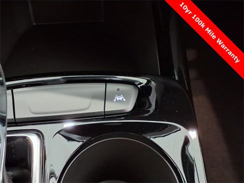 New 2025 Chevrolet Trax LT w/ Driver Confidence Package image 20