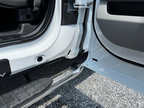 Used 2017 Ford F250 XL w/ Power Equipment Group image 13