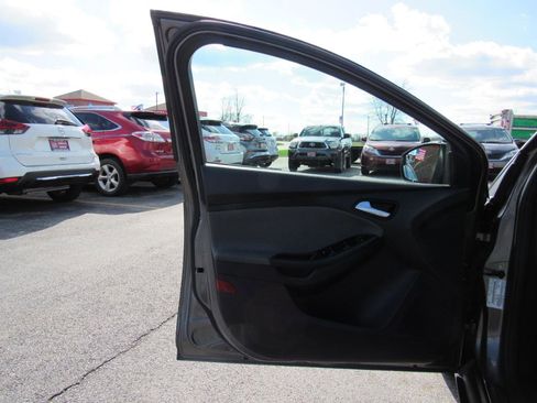 Used 2014 Ford Focus SE image 13