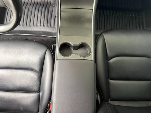 Used 2019 Tesla Model 3 Standard Range Plus RWD image 24