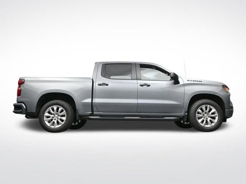 Used 2023 Chevrolet Silverado 1500 Custom w/ LPO, Dark Essentials Package AWD/4WD image 28
