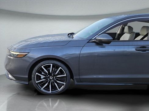 New 2025 Honda Accord Touring image 41