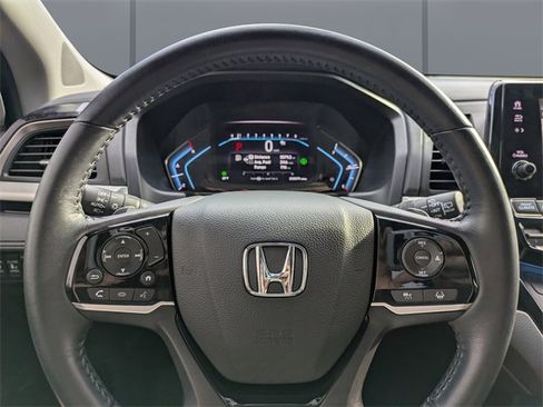 Certified 2023 Honda Odyssey Touring image 32