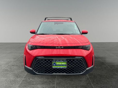 Used 2024 Kia Soul EX image 2