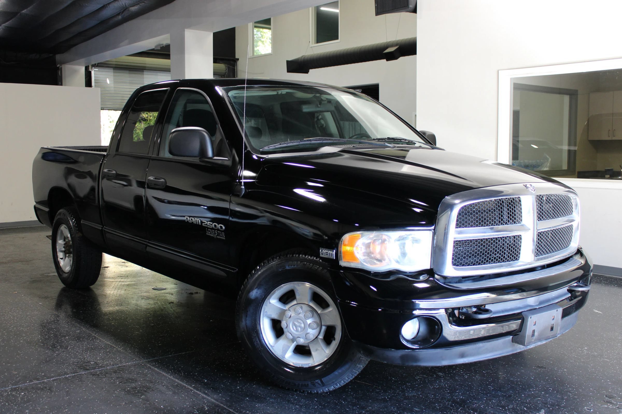 Used 2005 Dodge Ram 2500 Truck SLT RWD image 29