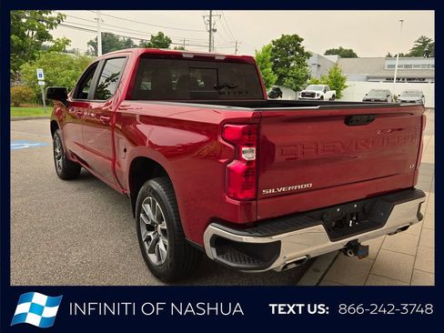 Used 2023 Chevrolet Silverado 1500 LT AWD/4WD image 11