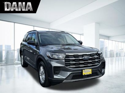 Used 2025 Ford Explorer Active