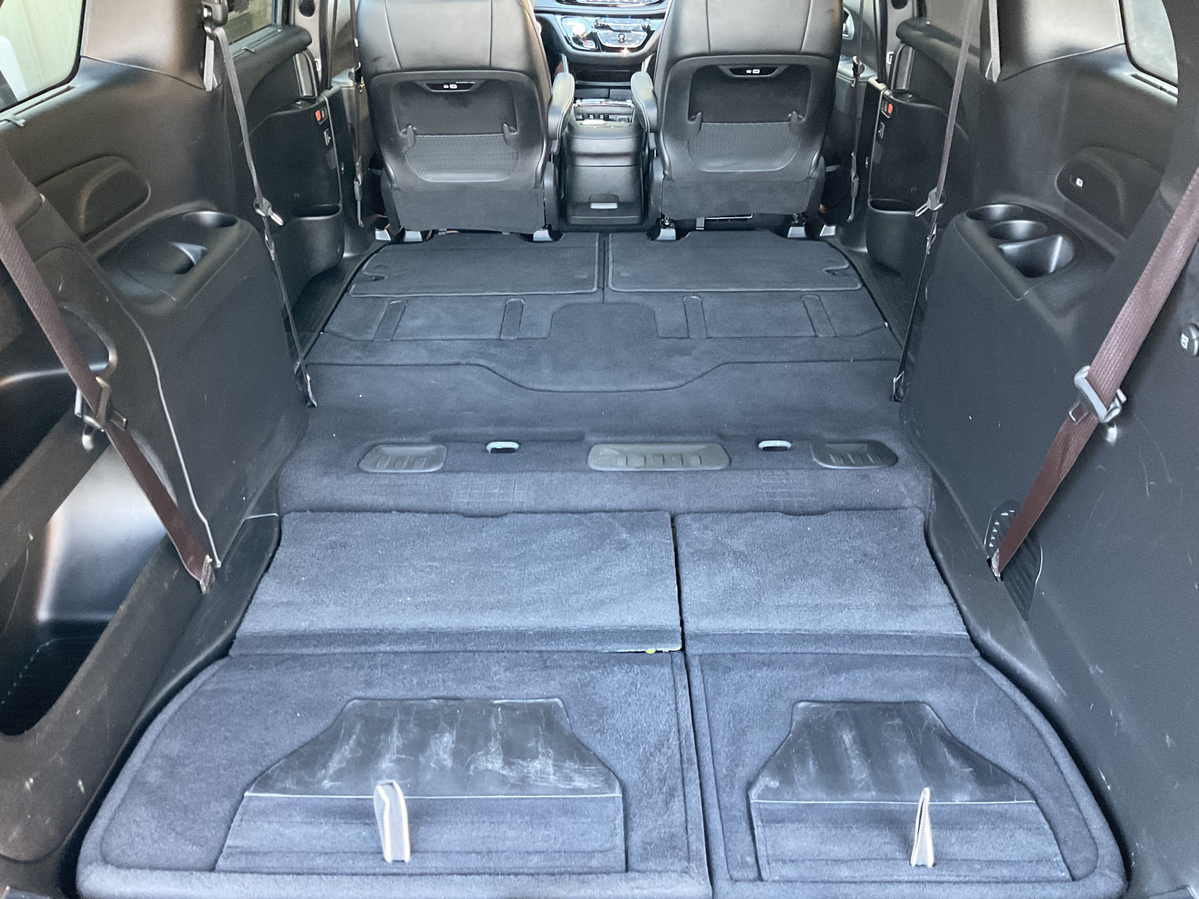 Used 2025 Chrysler Pacifica Limited FWD image 49