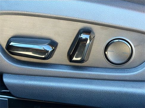 New 2025 Lexus ES 350 w/ Premium Package image 25