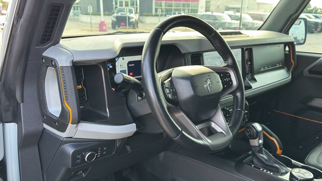 Used 2021 Ford Bronco Badlands AWD/4WD image 17