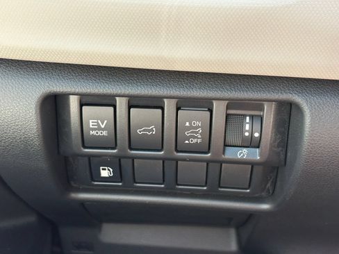 Used 2026 Subaru Forester Limited AWD/4WD image 17
