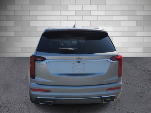 Certified 2023 Cadillac XT6 Premium Luxury w/ Technology Package image 4