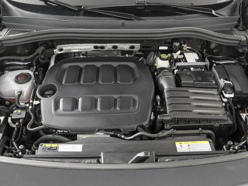 Used 2025 Volkswagen Tiguan SE R-Line AWD/4WD image 50
