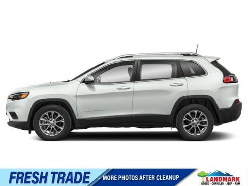 Used 2019 Jeep Cherokee Latitude Plus w/ Comfort/Convenience Group AWD/4WD image 1