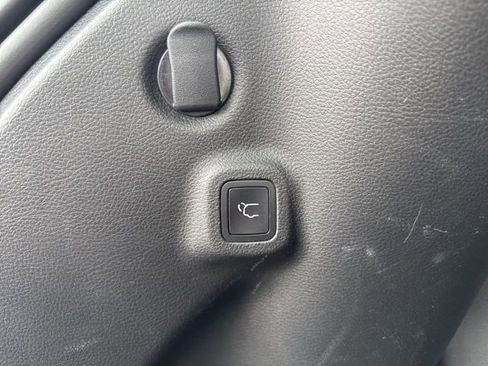 Certified 2022 Jeep Compass Limited w/ Elite Group image 29