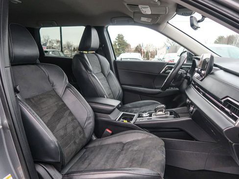 Used 2022 Mitsubishi Outlander SE image 20