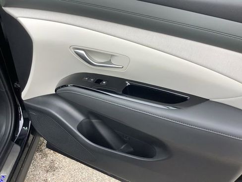 New 2026 Hyundai Tucson Limited image 22