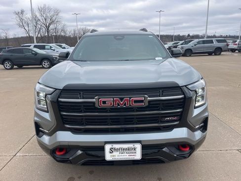 New 2026 GMC Terrain AT4 AWD/4WD image 8