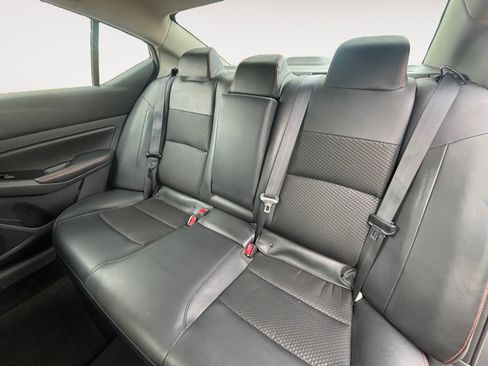 Used 2024 Nissan Altima 2.5 SR image 13