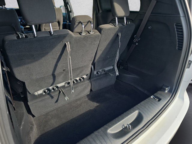 Used 2023 Chrysler Pacifica Touring FWD image 20