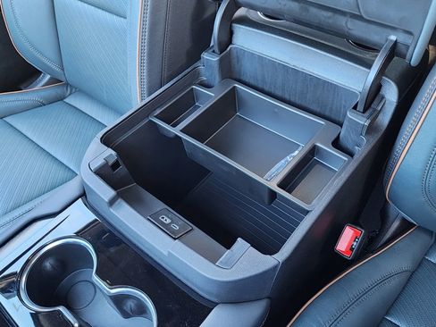 New 2026 GMC Yukon AT4 image 35