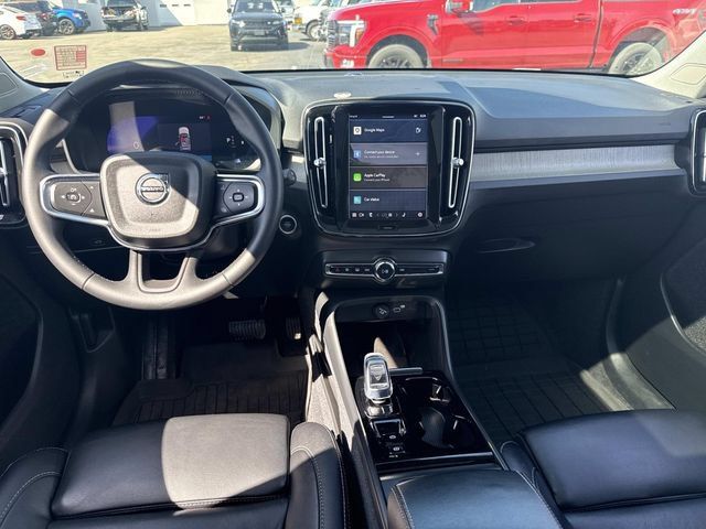 Used 2023 Volvo XC40 B5 Ultimate w/ Protection Package Premier AWD/4WD image 19