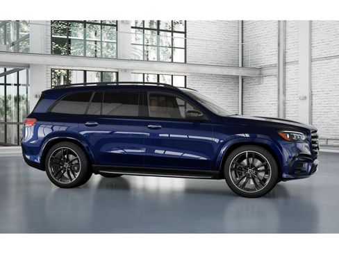 New 2026 Mercedes-Benz GLS 580 4MATIC image 14