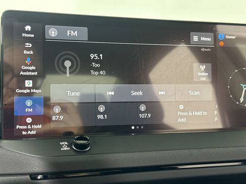 Used 2023 Honda Accord Touring image 29