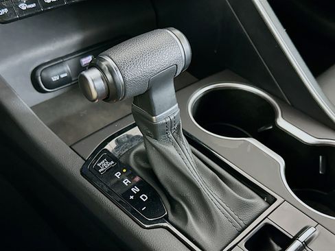 Used 2024 Kia K5 GT-Line image 25