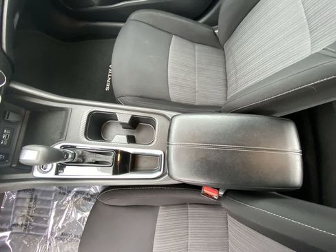 Used 2024 Nissan Sentra SV image 20