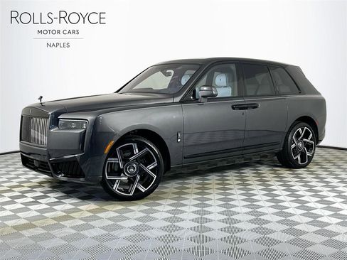 New 2026 Rolls-Royce Cullinan Black Badge image 1