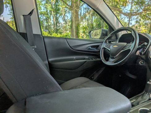 Used 2019 Chevrolet Equinox LT FWD image 10